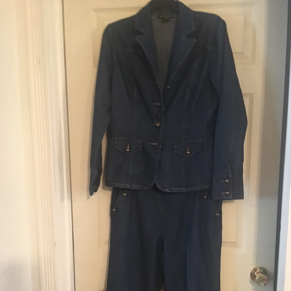Denim blazer and pant set